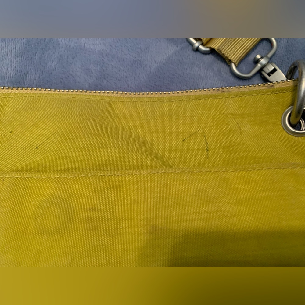 Baggallini Bags| Sydney Bag Green Nylon Crossbody Purse - Picture 9 of 16
